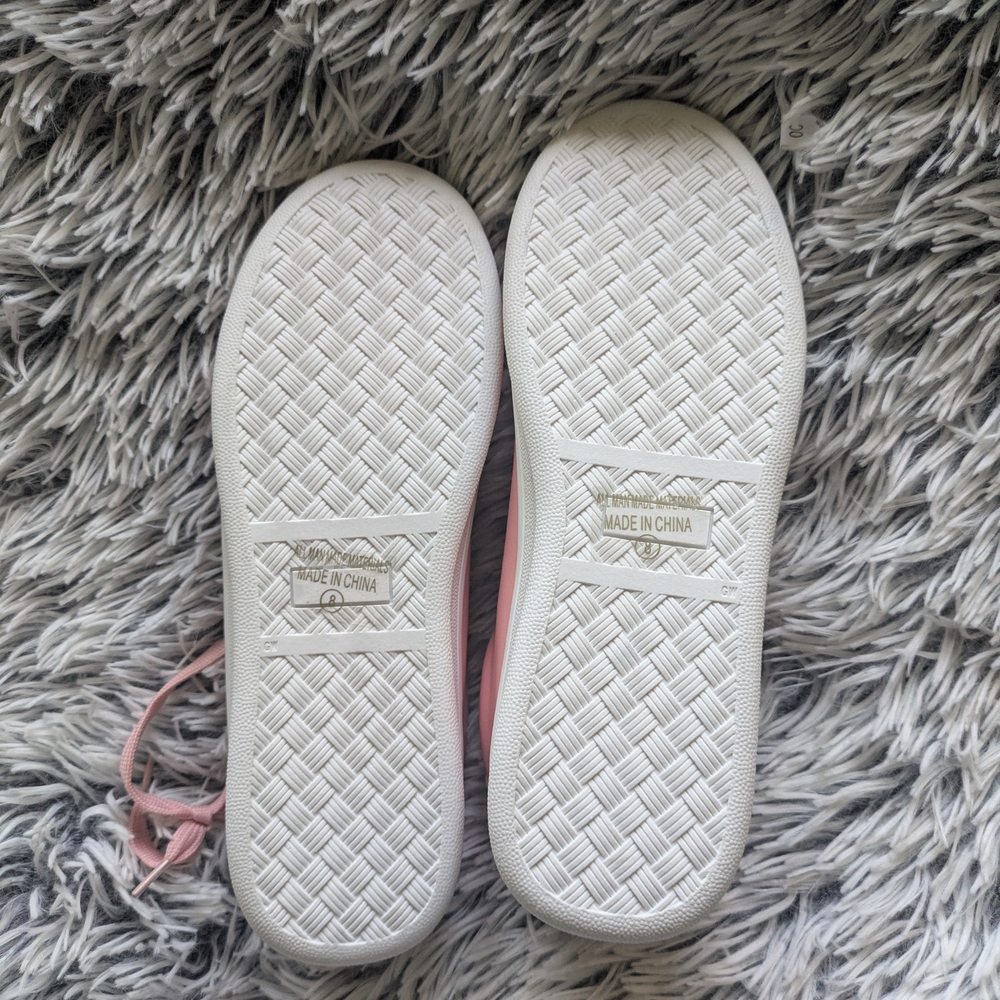 Chase + Chloe Pink Embroidery Heart & Floral Lace-Up Sneakers - Picture 5 of 8